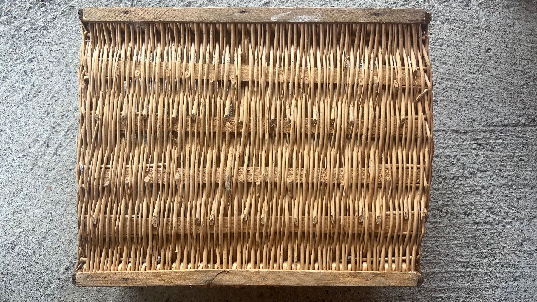 Autres articles pour la maison: Vintage Weidekorb mit Griffen – D'occasion à Schübelbach par Dolly990_2 2