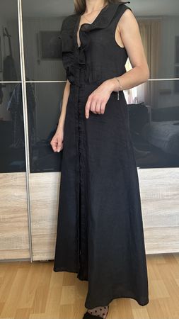 Robe longue noire Zara taille XS/S volants 100% lin