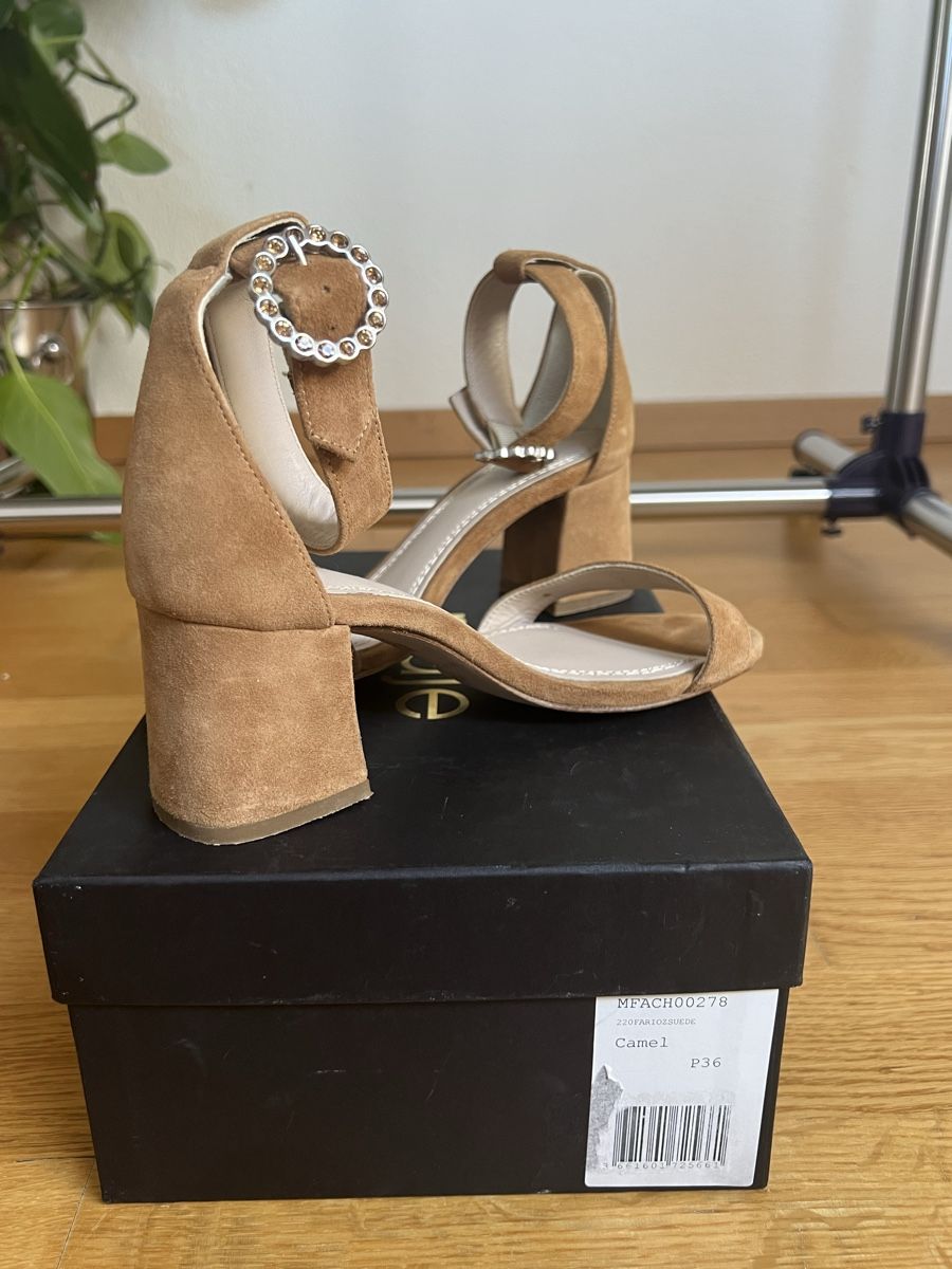 Maje Scarpe da donna: Talons Maje taille 36 – Nuovo (secondo la descrizione) da Lausanne venduto da ale_2v92