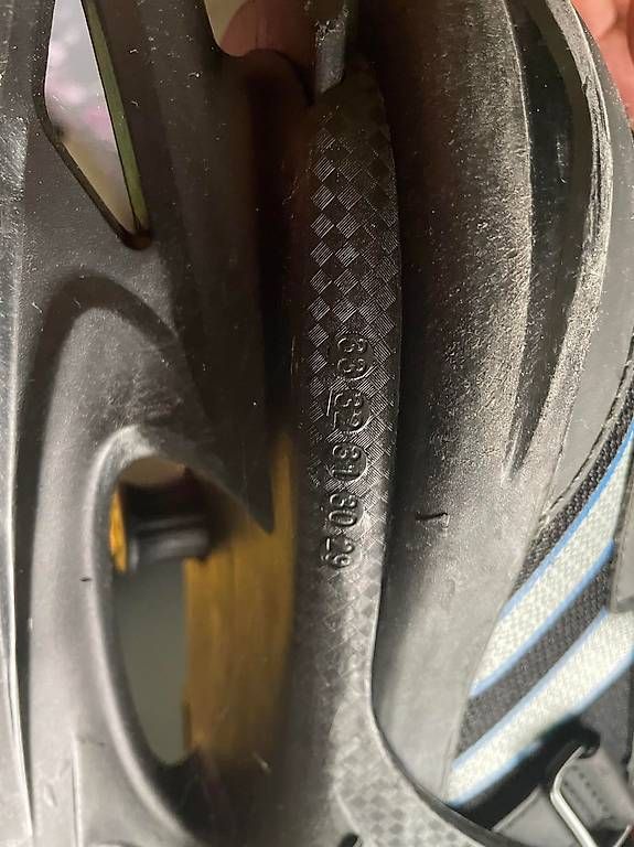 Pattini da ghiaccio: Schlittschuhe. Grösse 39. – Usato da Ipsach venduto da tako05 4