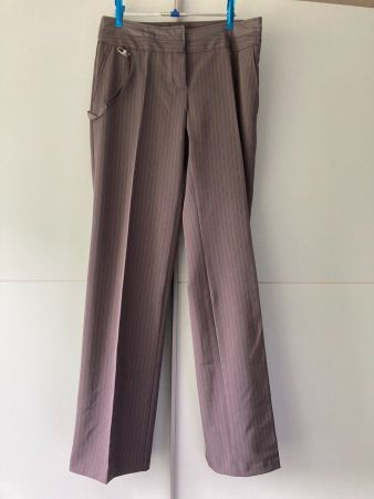 Benetton Hose / Damen / Gr. 44 / Grau gestreift / Neu
