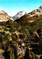 Die Serpentinen der Malojastrasse & Piz del Forno