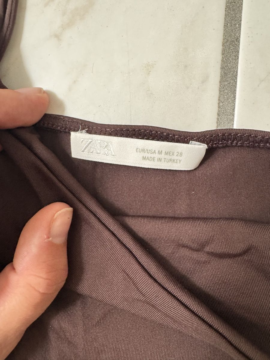 Zara Top: Body Zara marrone M  – Usato da Porza venduto da kaj_d5q7 2