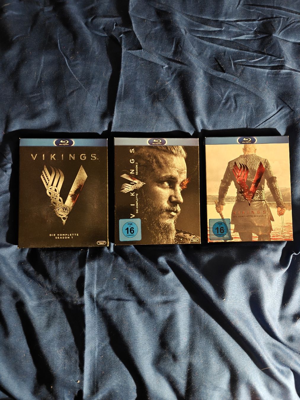 Tutti i DVDs: Vikings Staffel 1 - 3 deutsch Bluray – Nuovo (secondo la descrizione) da Schwerzenbach venduto da Salamon33