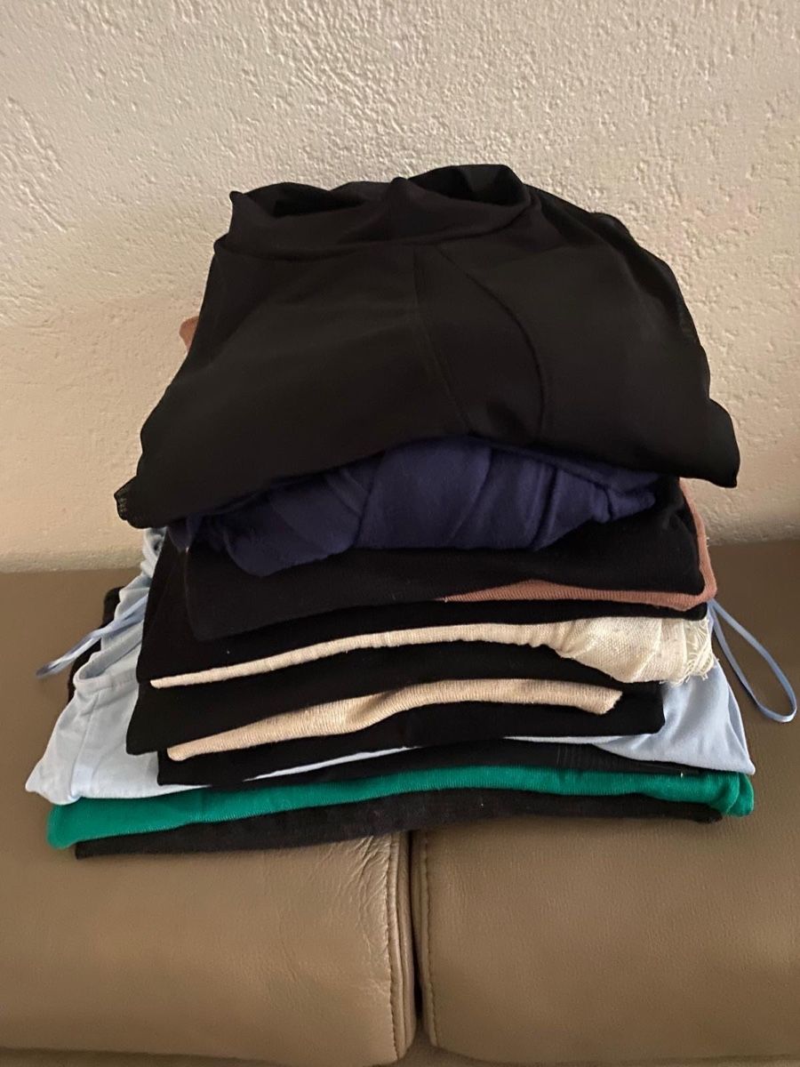 Lotti di vestiti: Kleiderpaket gr. S/M – Usato da Wald ZH venduto da HIP-HOP03 2