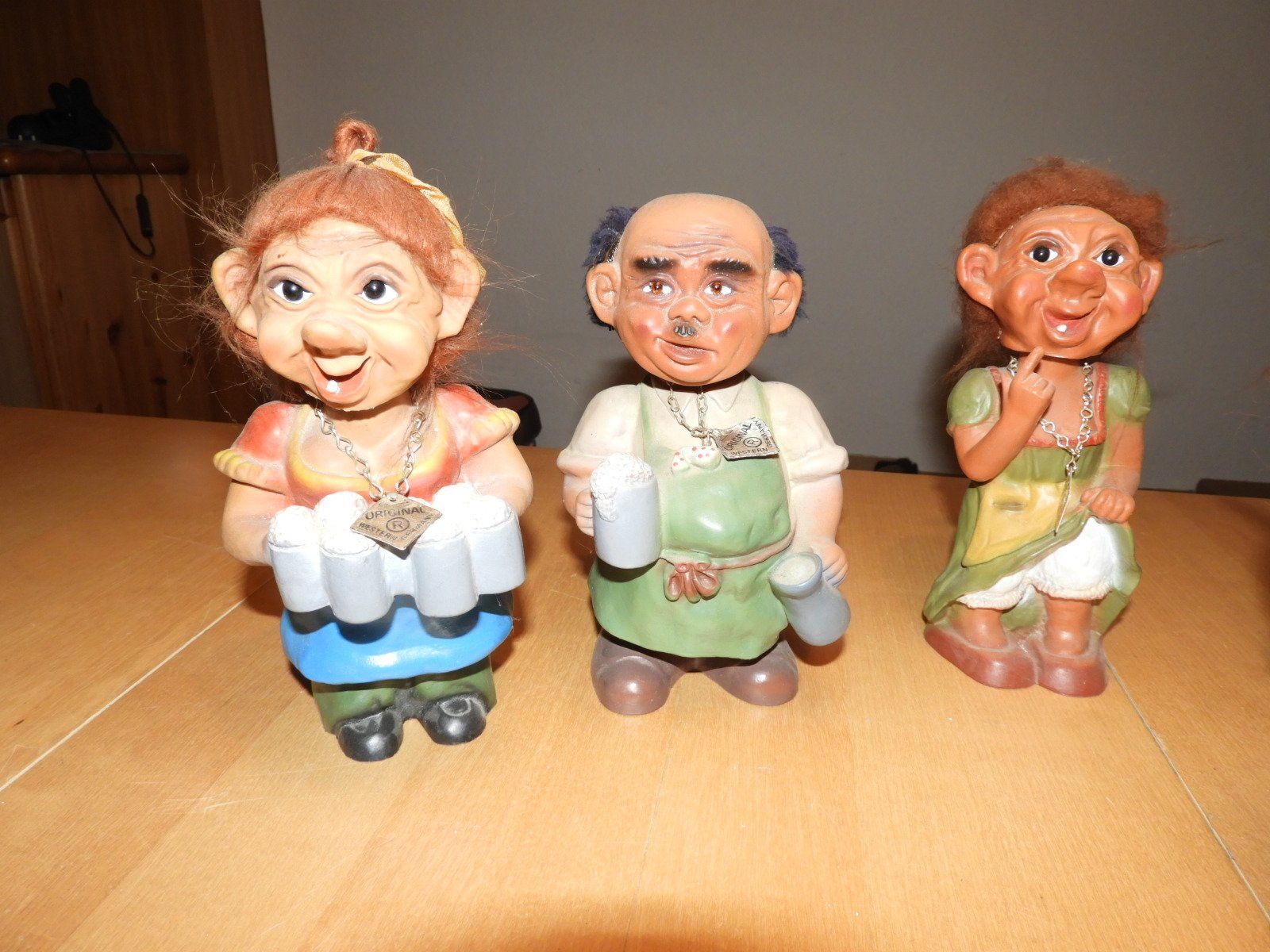 Statuette: HEICO TROLL ODER "R" TROLL AUS DEUTSCHLAND, 5. PAKET – Usato da Ettingen venduto da troll-mutter 4