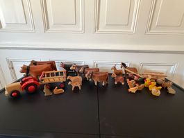 Bauernhoftiere aus Holz Traktor Pferd mit Kutsche Vintage