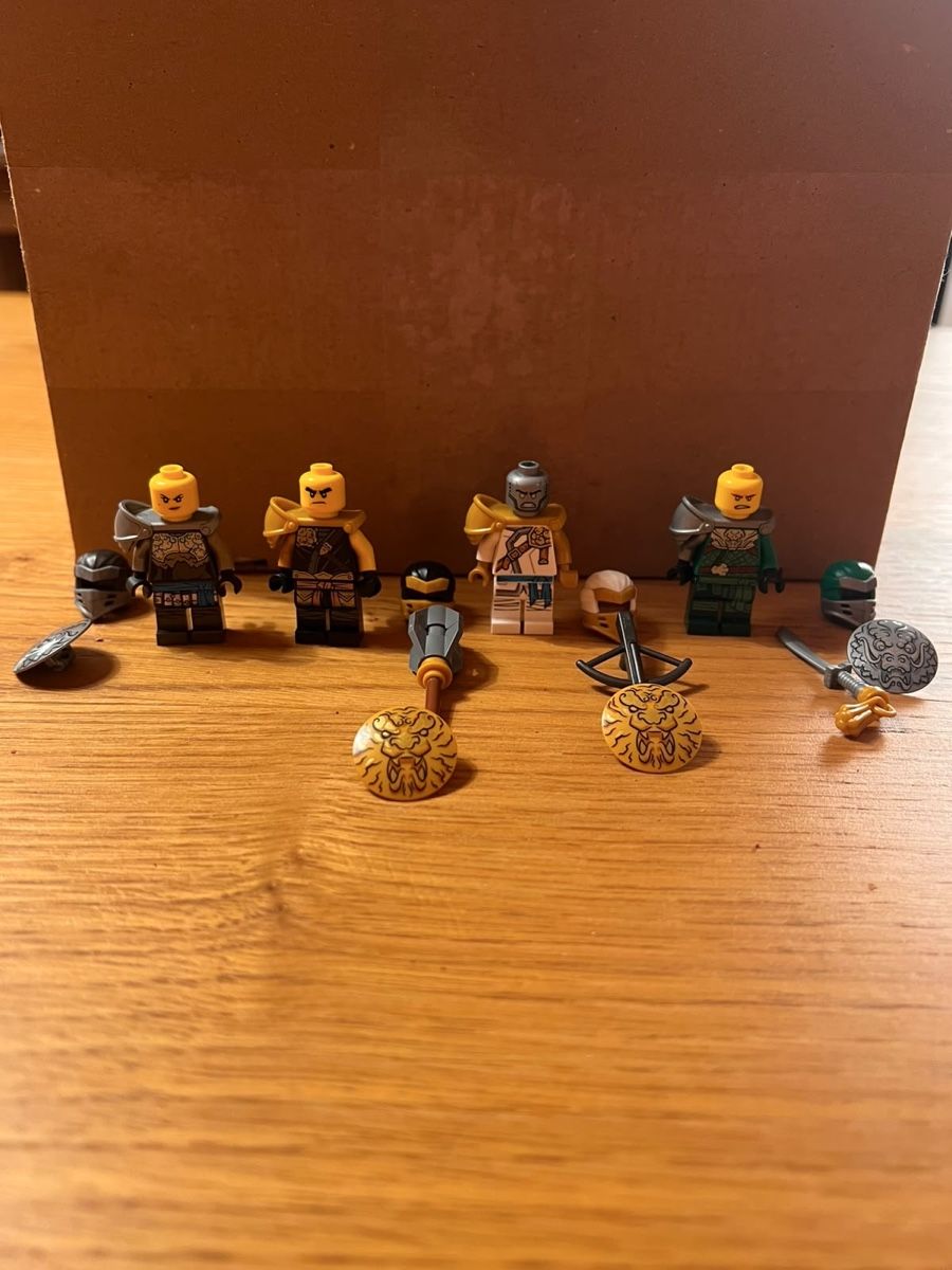 Lego Figurines: Lego Ninjago Minifigur – D'occasion à winterthur par tritra23 1