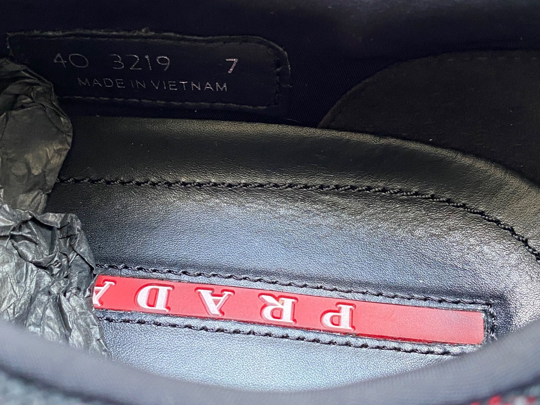 Prada Scarpe da uomo: PRADA Logo Crosssection Dopple Strap Low Top Sneaker 41 NEUE – Usato da Kreuzlingen venduto da kruezbiz 7