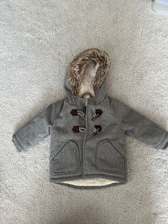 Warme und kuschelige Winterjacke Grösse 74