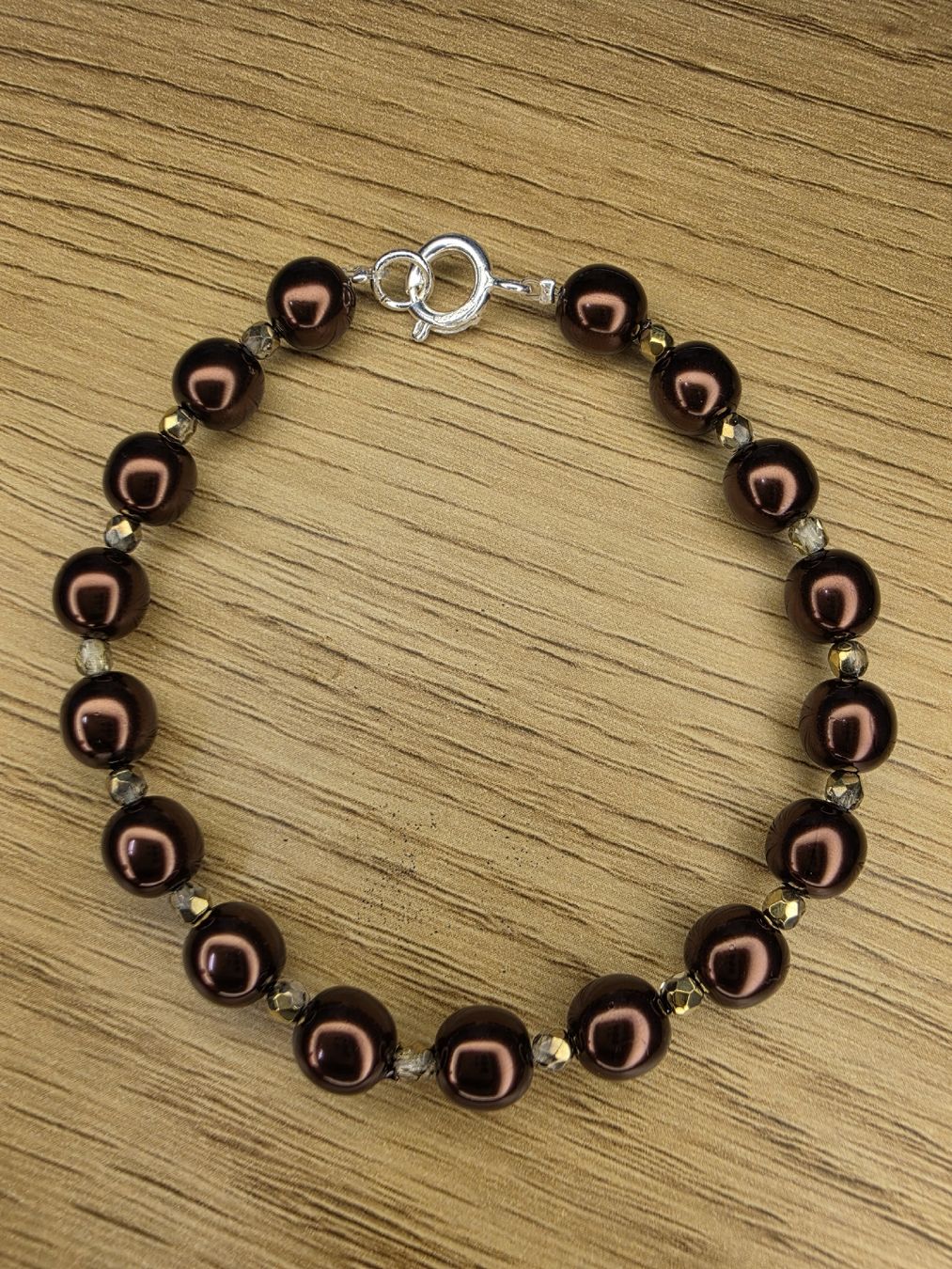 Armbänder & -reifen: Armband mit Glasperlen, sehr schön – Gebraucht aus Bühler von MalinaBrocki