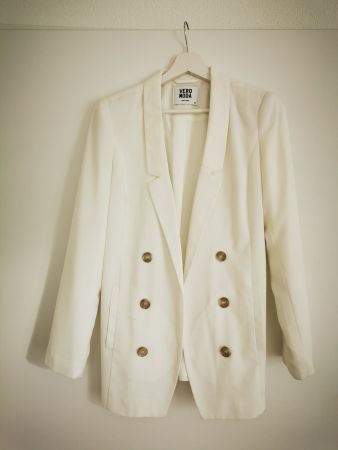 Blazer Vero Moda weiss Grösse 36, guter Zustand