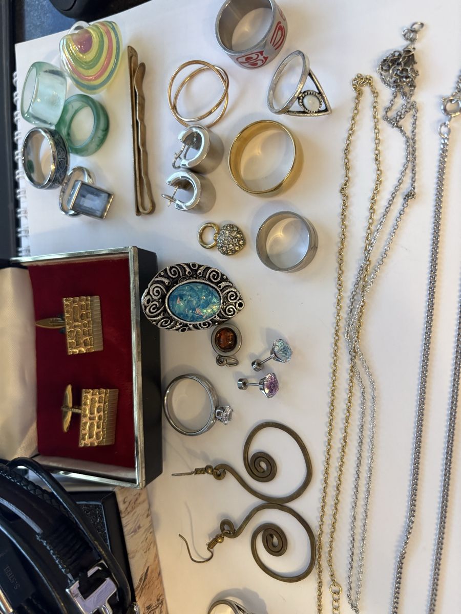 Sonstiger Schmuck: Mode Schmuck Mix  – Gebraucht aus Murten von Tzaugg