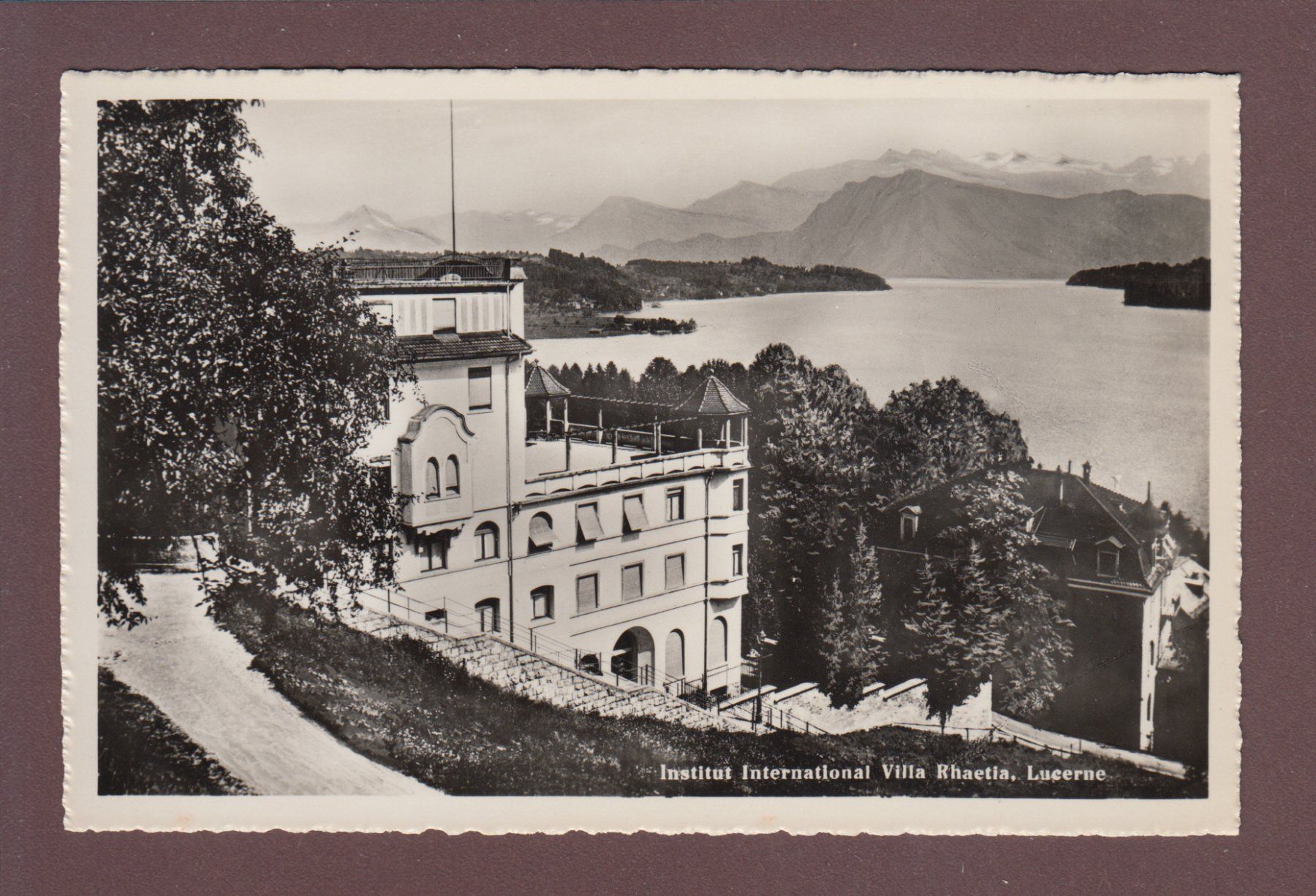 Cartoline postali: LUZERN - Institut Villa Rhaetia – Usato da Pully venduto da nicecards