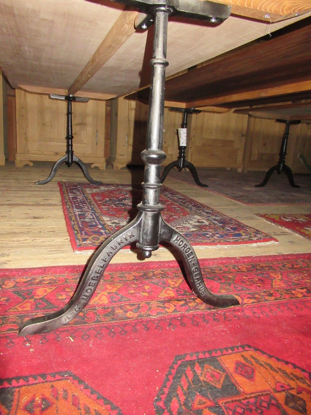 Tische: Beizentisch (Nuss/200) – Neu (gemäss Beschreibung) aus Berg SG von Pizza58 6