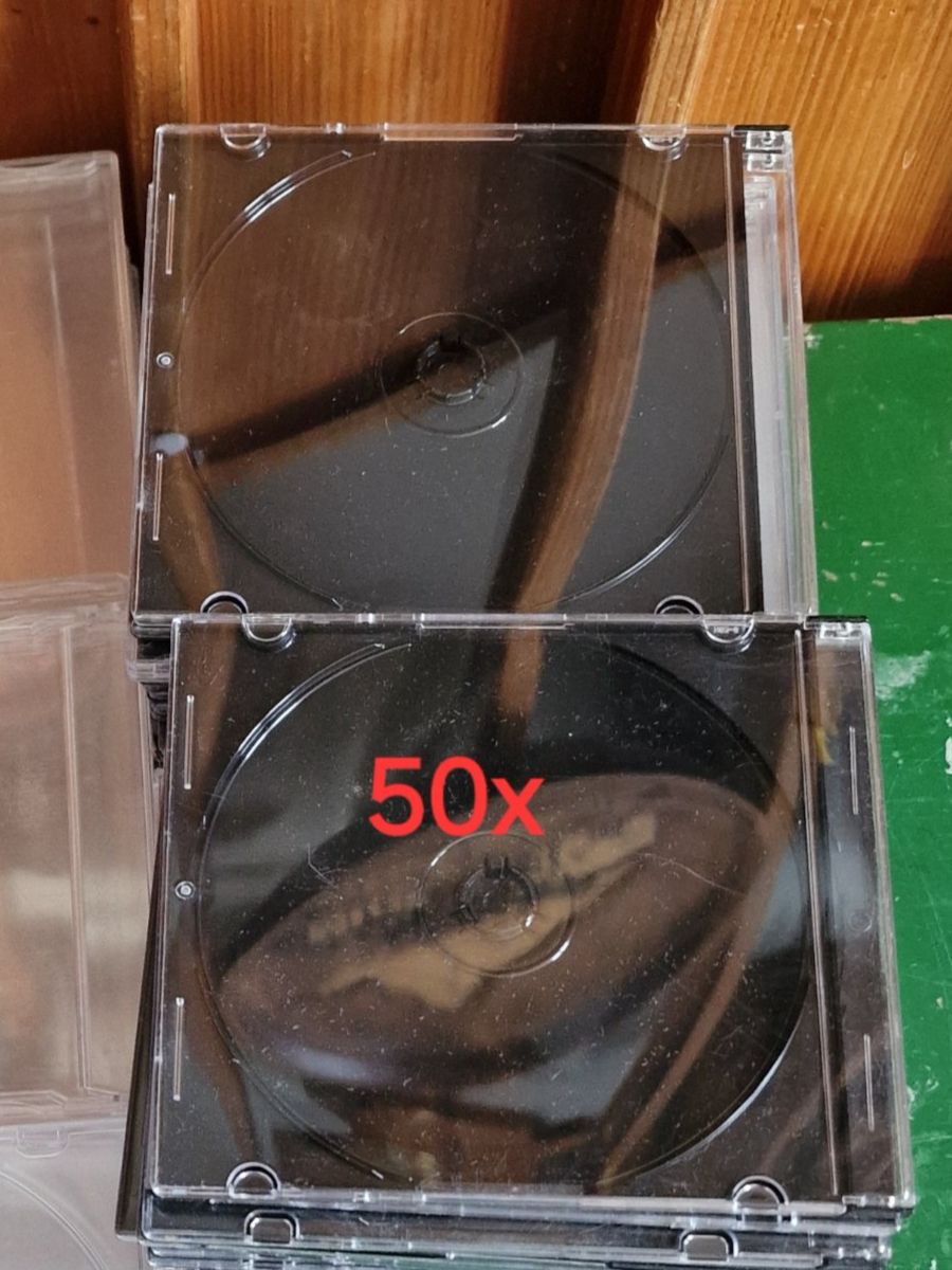 CD: 81 Singel CD Hüllen – Usato da Uitikon Waldegg venduto da Smeragol 1