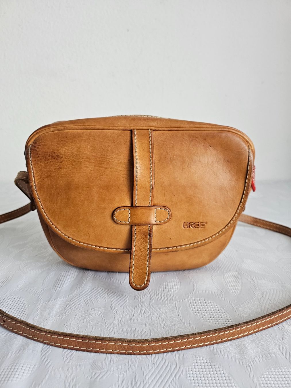 Bree Borse da donna: *BREE * Leder Umhängetasche – Usato da Bronschhofen venduto da David80 1
