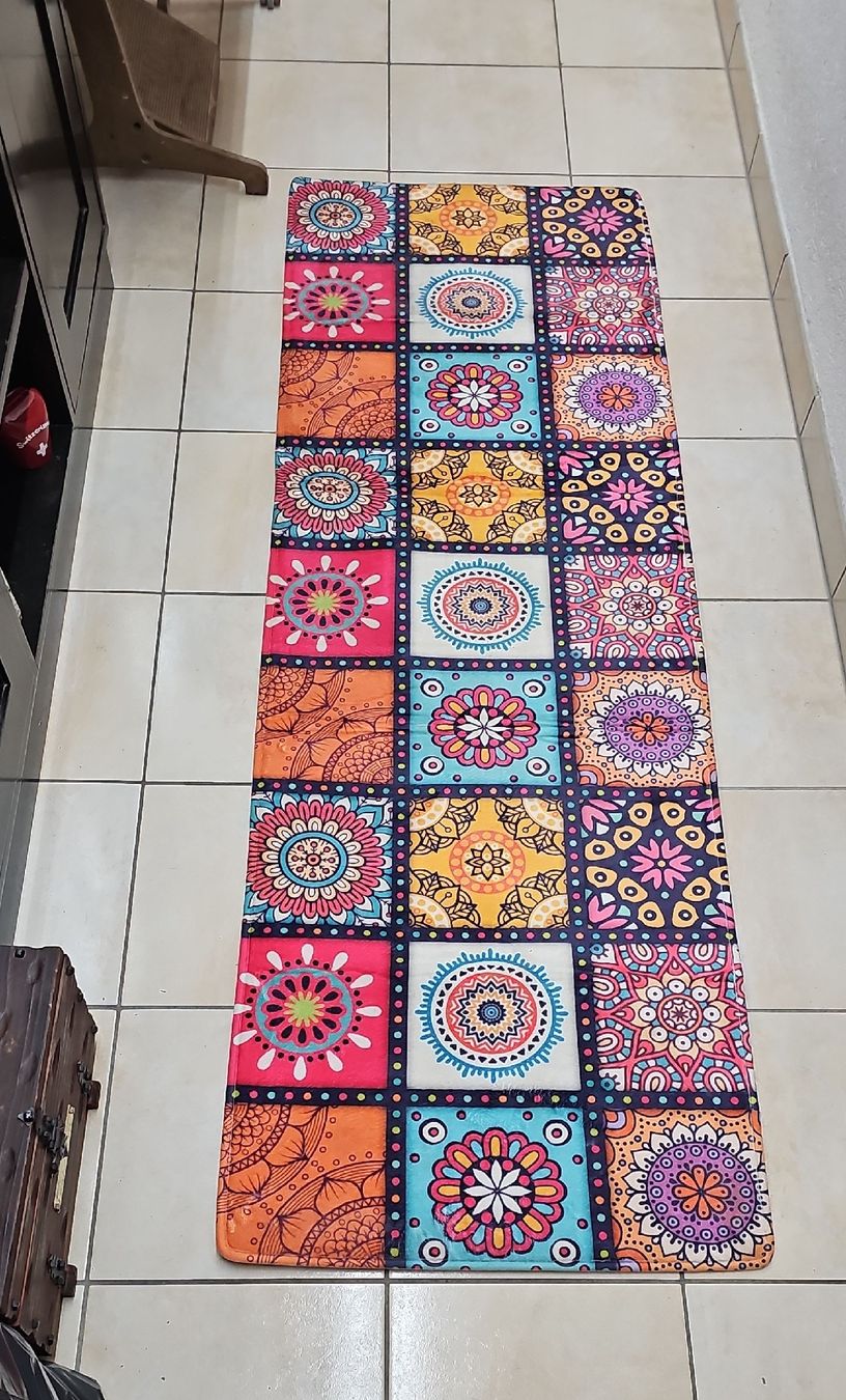 Tappetini fitness: Tapis de couloir motif patchwork coloré - Déco tendance – Usato da HENNIEZ venduto da mjm_vp6n