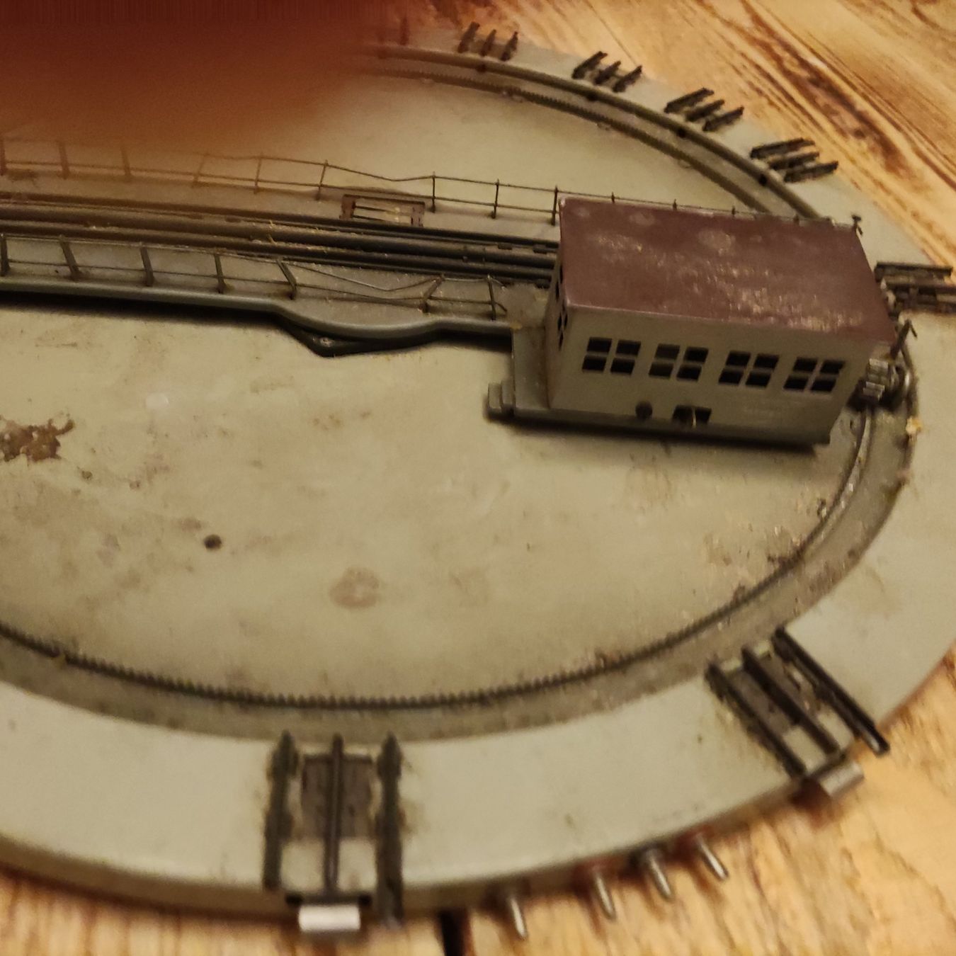 Märklin Modellini di ferrovie: Märklin Drehscheibe 7028 – Usato da Solothurn venduto da Csw1