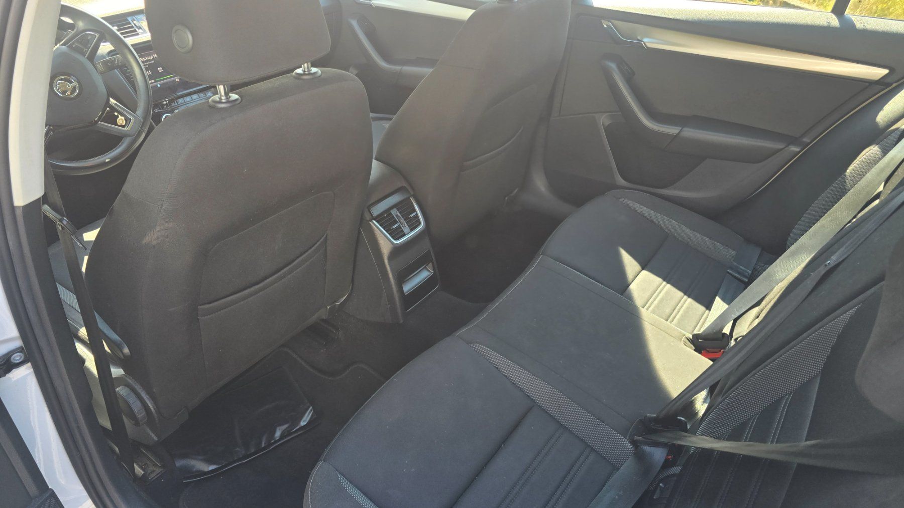 Skoda Automobili: Skoda Octavia 2.0 TDi 150 PS *FRISCH AB MFK – Usato da Emmenbrücke venduto da meu_2j8p 5