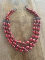 Magnifique collier artisanal en bois et pépins