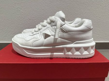 Valentino Sneakers