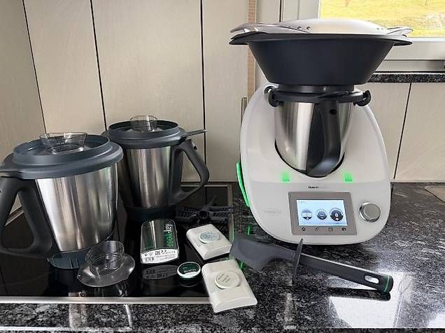 Thermomix TM5, Top Zustand, Cook-Key und komplettes Zubehör (Gebraucht ...