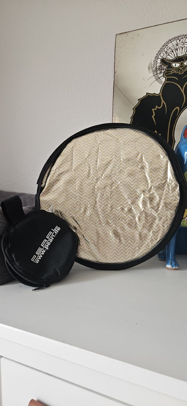 Fotocamera: Faltreflektor 30 cm – Usato da Dättwil AG venduto da son_x2fq