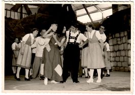 Ansichtskarte Siebnen ? , Theater Juni 1950