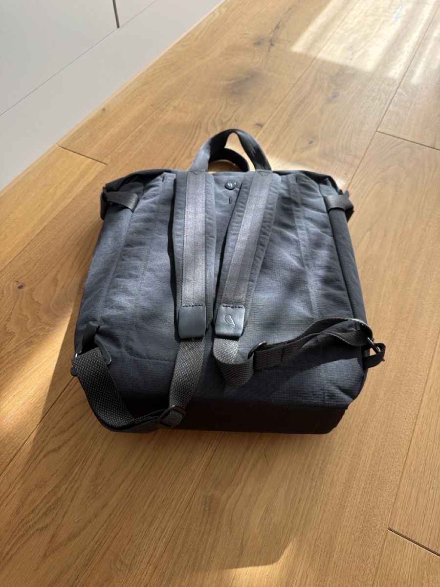 Bellroy Zaini: Bellroy Tokyo Daypack 14 Liter – Usato da St. Gallen venduto da Janeli. 4