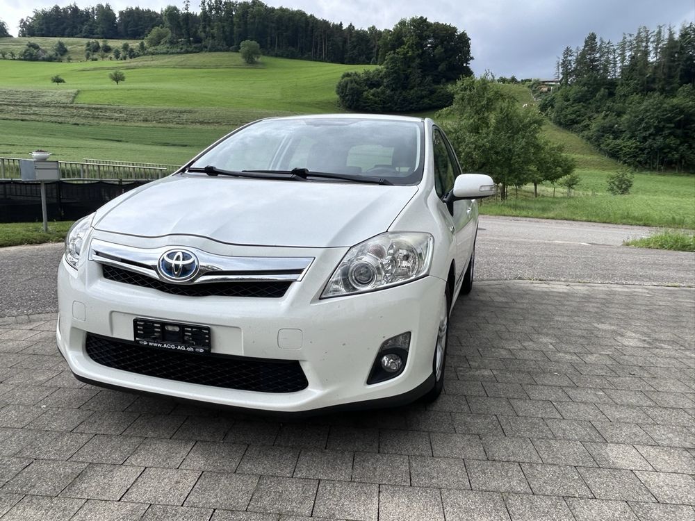 Toyota Automobili: Automat Frisch ab MFK und Service hybrid – Usato da Frenkendorf venduto da zam_2vzt