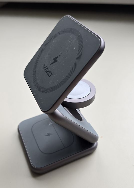 Wireless Charger Mako Fold 3 in 1 (Neu (gemäss Beschreibung)) in St ...