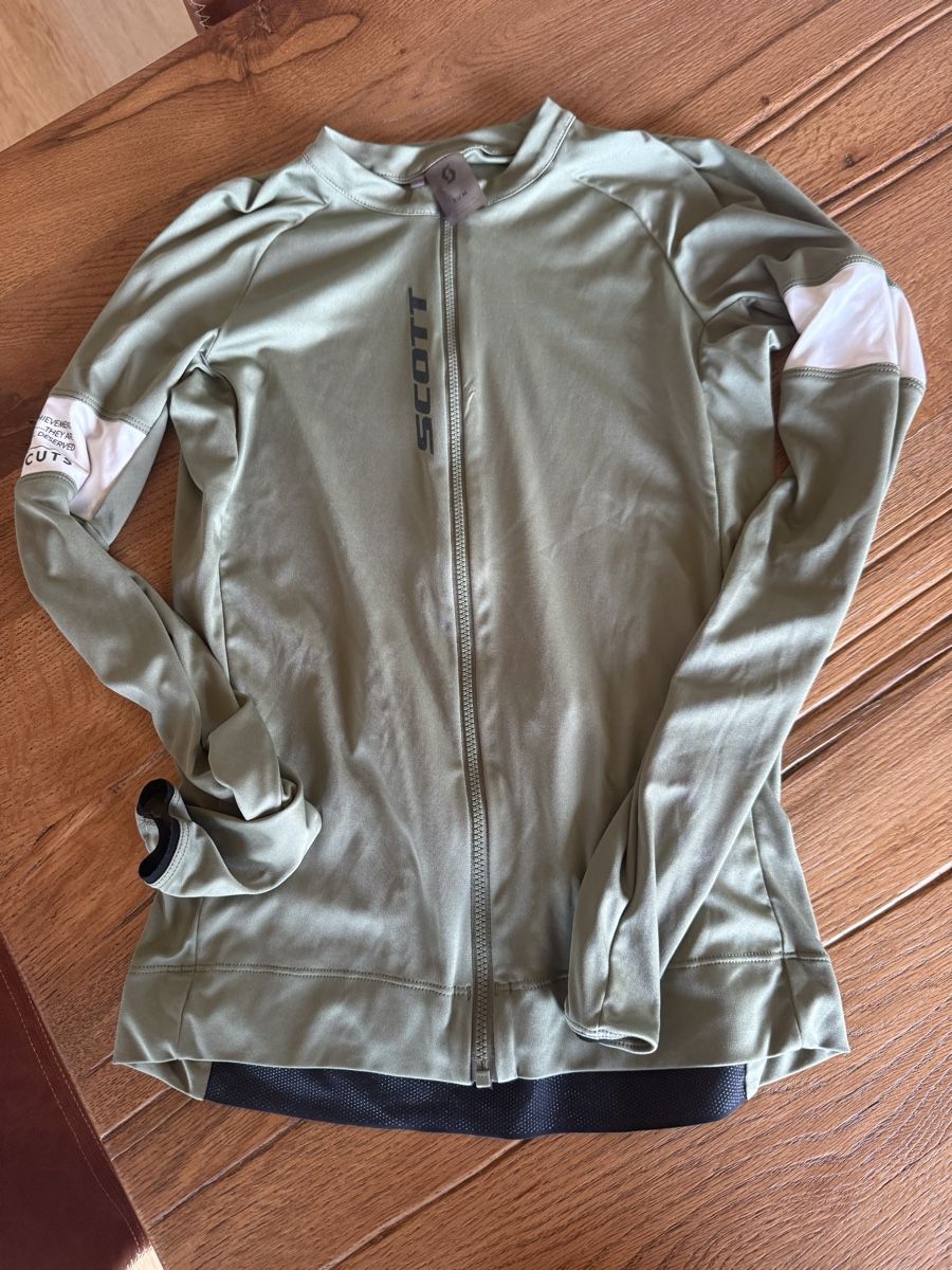 Scott Canottiere & Pantaloni: Scott Damentrikot langarm Gr. M – Usato da Häutligen venduto da ale_k92f