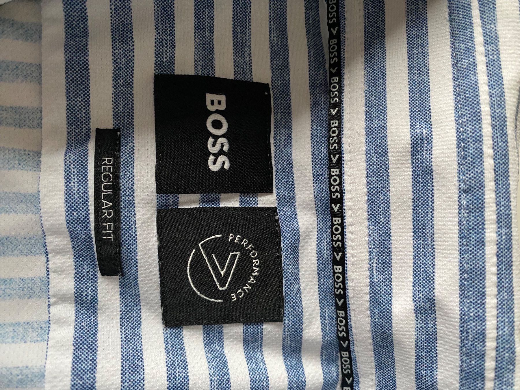Hugo Boss Chemises: Chemise HUGO BOSS t.42 – D'occasion à Peseux par Gilloss 6