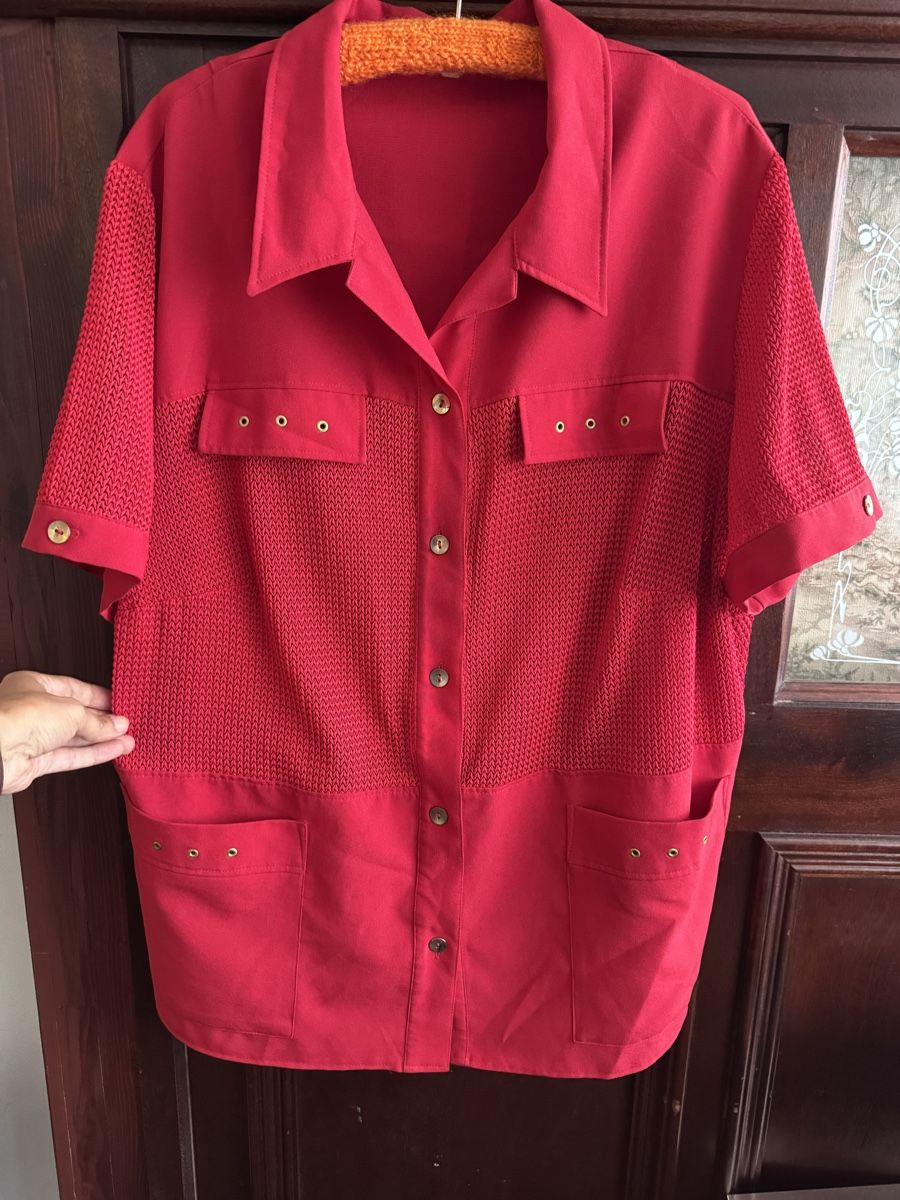 Camicette: Vintage Kurzarmbluse Hemd  – Usato da Obfelden venduto da cesarina10