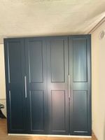 Kleiderschrank dunkelblau 4-türig gebraucht guter Zustand