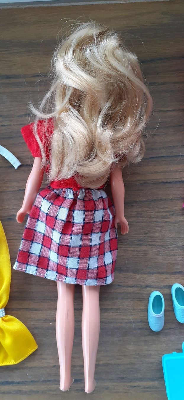 Puppen: Barbie Skipper 1980er Lot mit Kleidung – Gebraucht aus Mörschwil von lindaswunderkiste 9