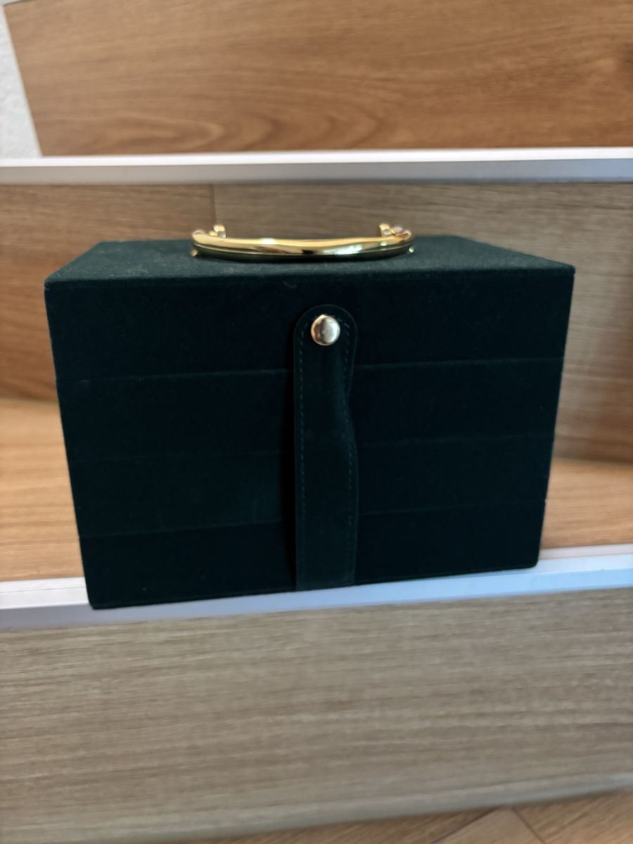 Make-up: Make-up Set Schminkkoffer mit Spiegel  – Neu (gemäss Beschreibung) aus Gerlafingen von man_gnw5