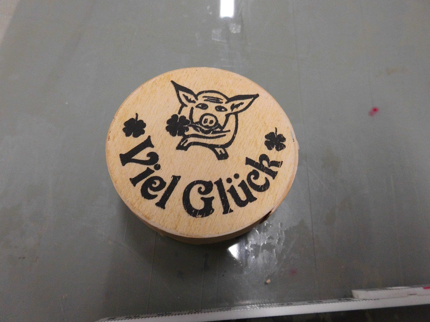 Tutte le decorazioni: Glücksschweinchen in Spanschachtel als Geschenkidee – Nuovo (secondo la descrizione) da Liesberg venduto da Mikado1965 1