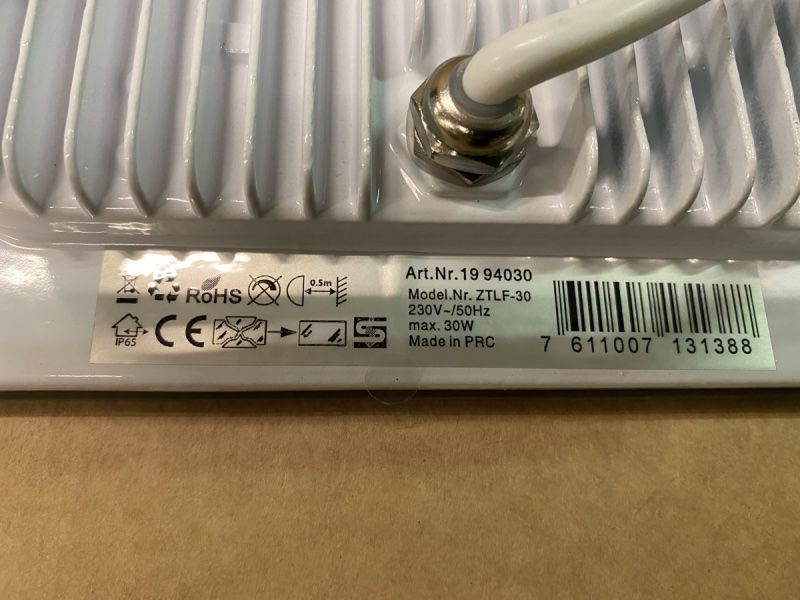 Lampade: LED Strahler 30W – Nuovo e nell'imballaggio originale da Necker venduto da liq24 4