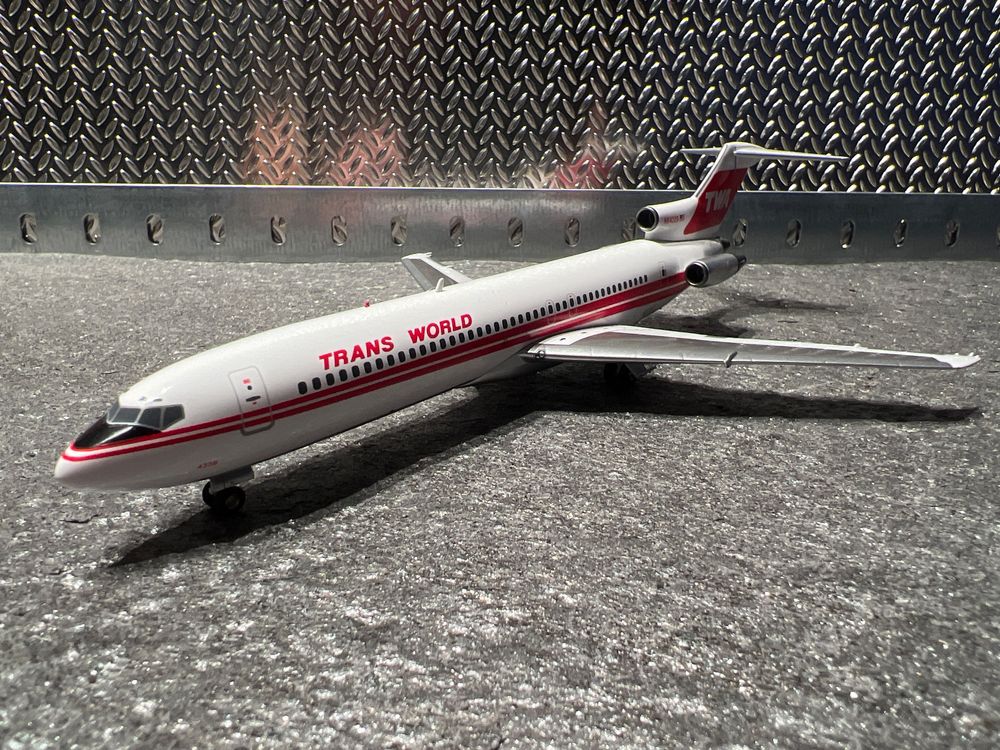 Beluga Airbus Flugzeugmodell 1:300 - 20cm Diecast Metall Modell Zum Sammeln