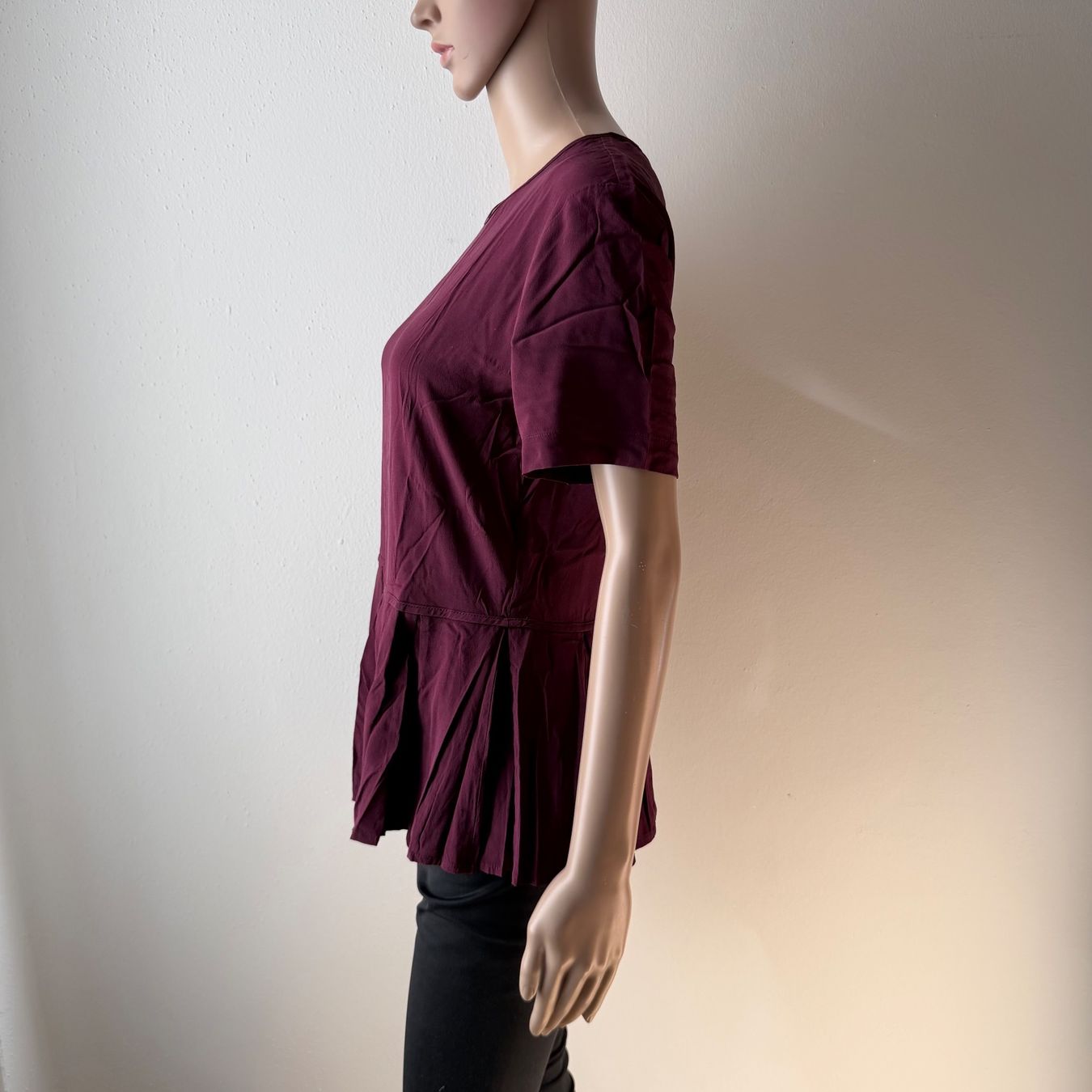 DKNY T-shirts: DKNY Seidenshirt 🩷 – D'occasion à zürich par vintage12 3