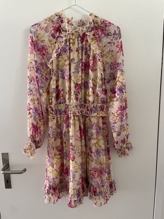 Sommerkleid Blumenprint Gr. 38 Pailletten Ruffles Rüschen Vo