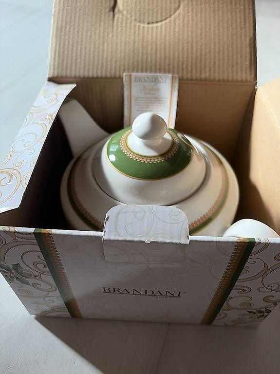 Teiere: Brandani Filodoro Teiera e 2 Mug – Nuovo e nell'imballaggio originale da Mendrisio venduto da mar_ws8b