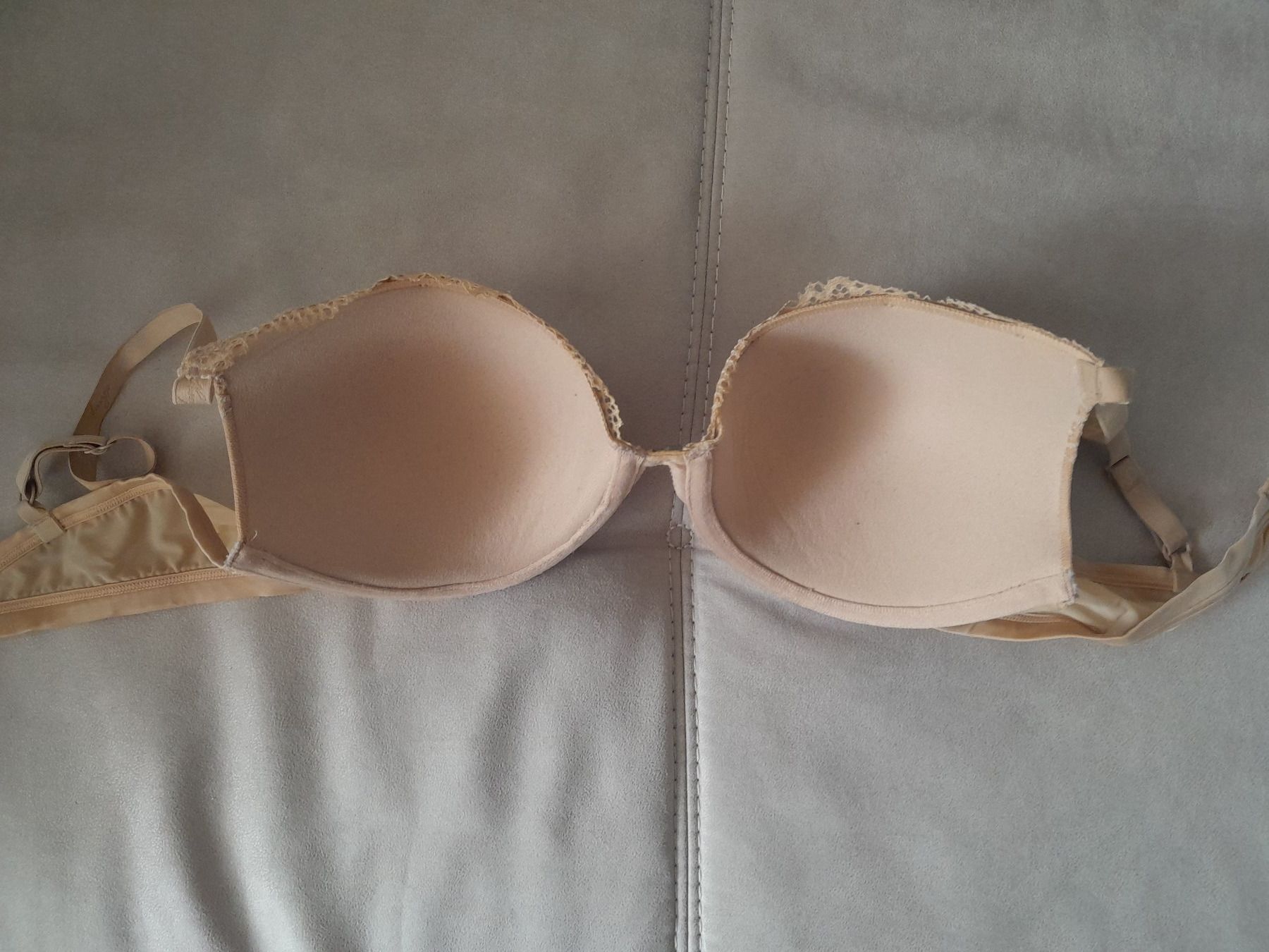 Sonstige Unterwäsche: DKNY BH beige – Gebraucht aus Zürich von Sustainability 1
