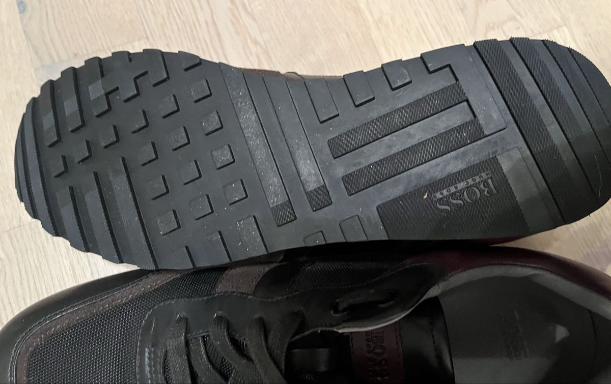 Hugo Boss Scarpe da uomo: Baskets en cuir Hugo Boss – Nuovo (secondo la descrizione) da Colombier NE venduto da Nath.Jaquet 3