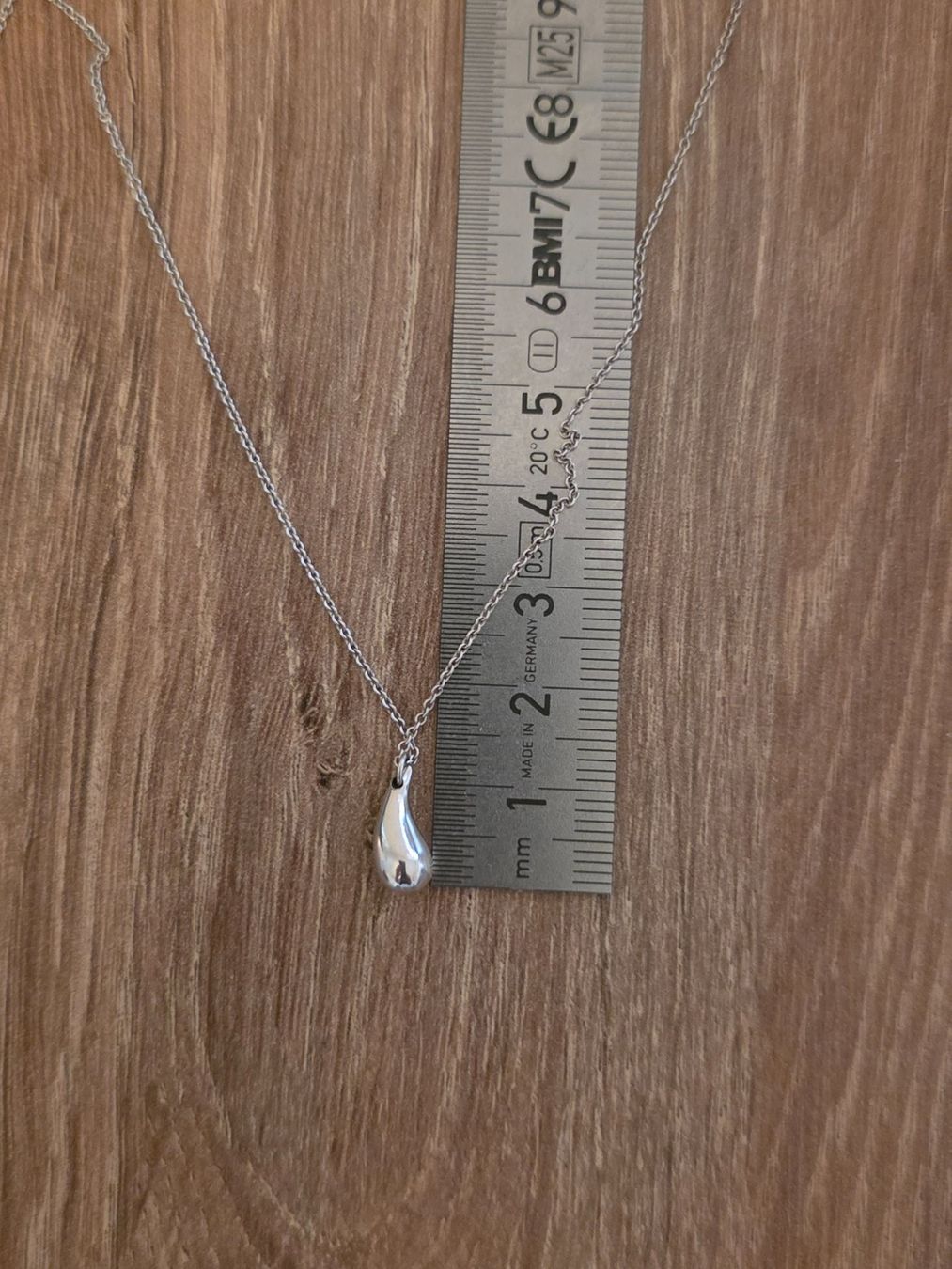Tiffany & Co. Catenine: Tiffany & Co.  925 Silber Teardrop – Usato da Binningen venduto da Herzliebe 7