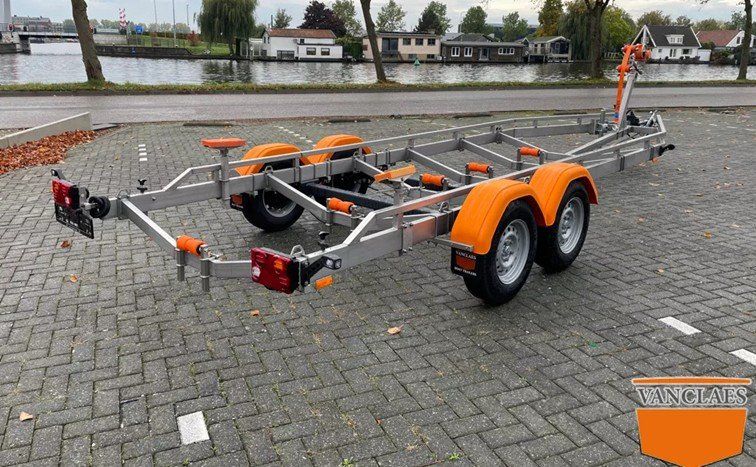 Rimorchi: Bootstrailer Edelstahl Vanclaes Base 3500kg – Nuovo (secondo la descrizione) da Gunzgen venduto da HofmannAnhaenger 3