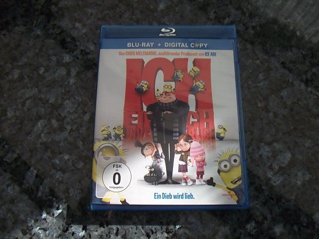 Tutti i DVDs: blu-ray : Ich - einfach unverbesserlich – Usato da reitnau venduto da Sib7