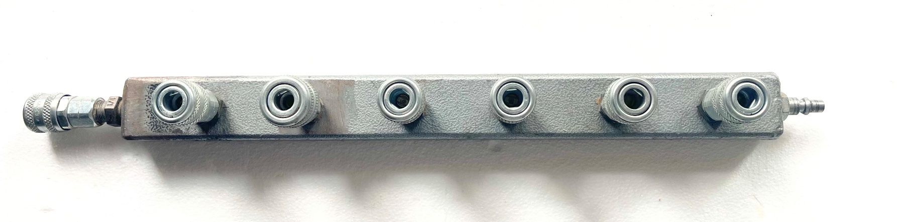Alle Werkzeuge: Rampe de distribution d'air comprimé – Gebraucht aus Delémont von Cannonus